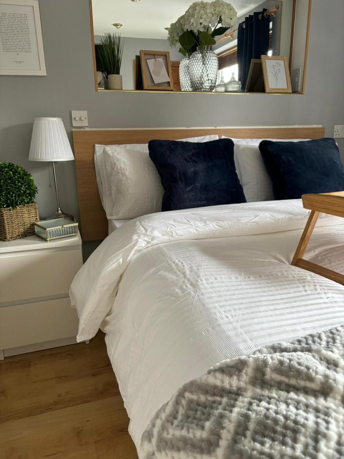 Amazing En-Suite Apartment In Finchley Central لندن المظهر الخارجي الصورة