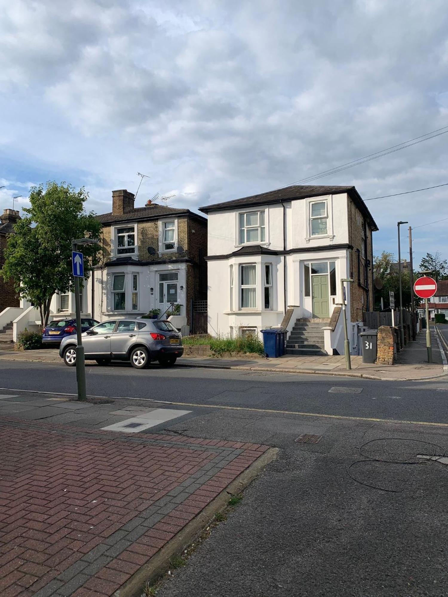 Amazing En-Suite Apartment In Finchley Central لندن المظهر الخارجي الصورة