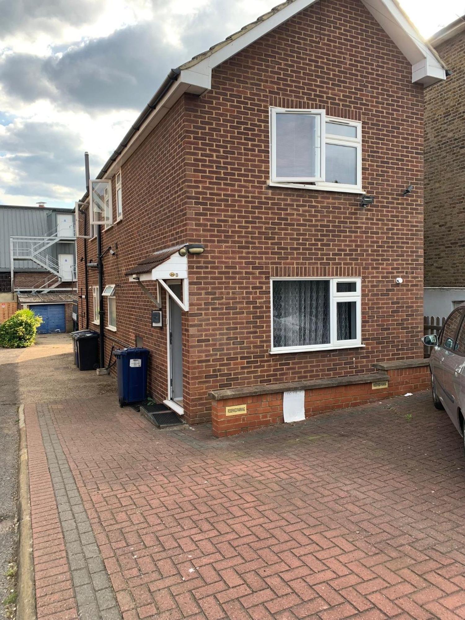 Amazing En-Suite Apartment In Finchley Central لندن المظهر الخارجي الصورة