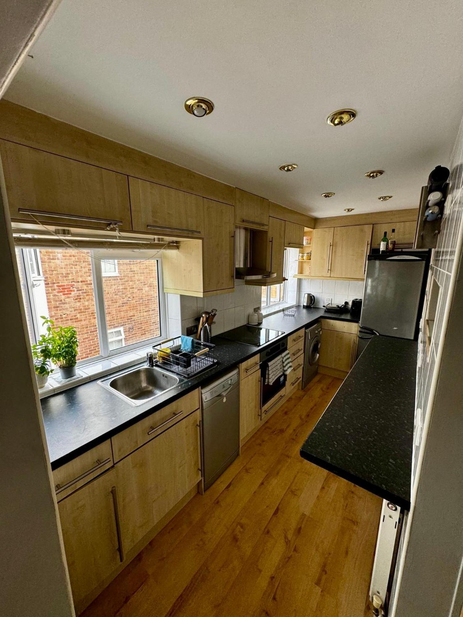 Amazing En-Suite Apartment In Finchley Central لندن المظهر الخارجي الصورة